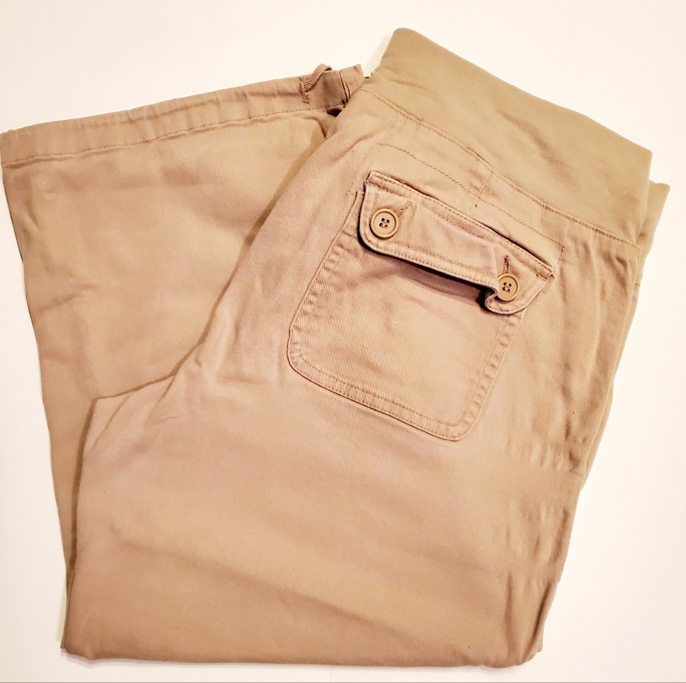 MATERNITY CAPRIS